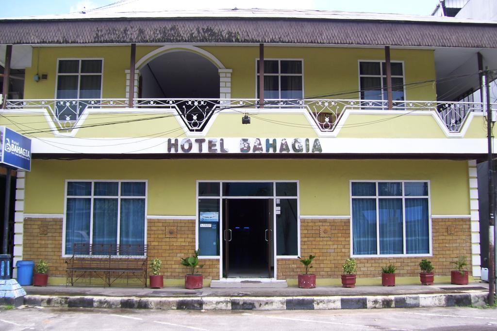 بانكالان بون Hotel Bahagia المظهر الخارجي الصورة